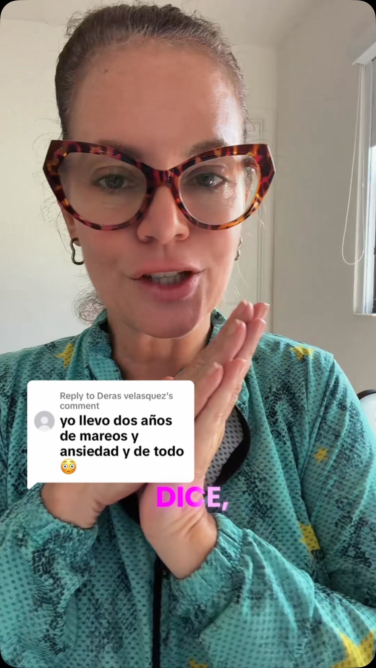 💜 Pericomadre, yo te cuento todo lo que he probado durante esta etapa de mi vida. Lo que me ha funcionado, lo que no y hasta lo que me ha hecho decir: ¡¿Y ahora qué coño me pasa?! 😂

¿Por qué lo hago? Porque quiero que tengas información, que investigues, que hagas preguntas y, sobre todo, que hables con tu doctora sobre las opciones que existen.

En la perimenopausia, las fluctuaciones hormonales, especialmente del estrógeno, pueden provocar cambios que ni imaginábamos. Pero no todas vivimos lo mismo ni respondemos igual a los tratamientos.

✨ Lo que funciona para mí puede que no funcione para ti, y viceversa.

Por eso comparto mi experiencia real, sin filtros, sin venderte soluciones mágicas y con toda la honestidad posible.

Porque mientras más conocemos nuestro cuerpo, más herramientas tenemos para tomar decisiones informadas. 💪💜

Y ahora cuéntame, pericomadre: ¿qué has probado que te haya funcionado durante esta etapa? 👇

#Perimenopausia #Menopausia #SaludHormonal #SinPausaClub